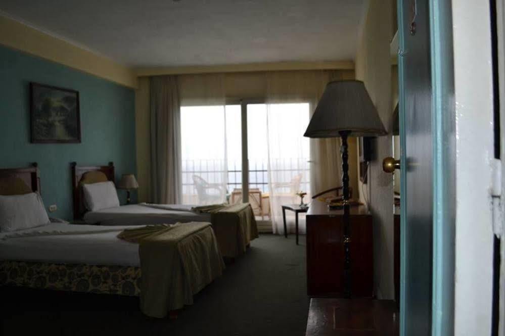 Kaoud Sporting Hotel Alexandria Exteriör bild