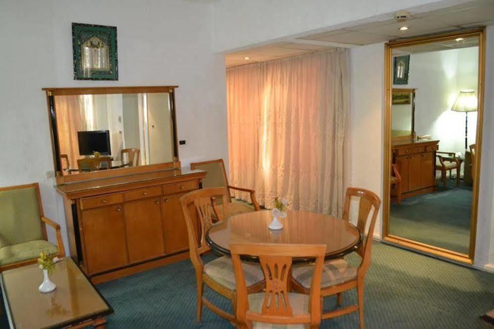 Kaoud Sporting Hotel Alexandria Exteriör bild